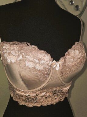 Adore Me Mavis Contour Bra 32DD